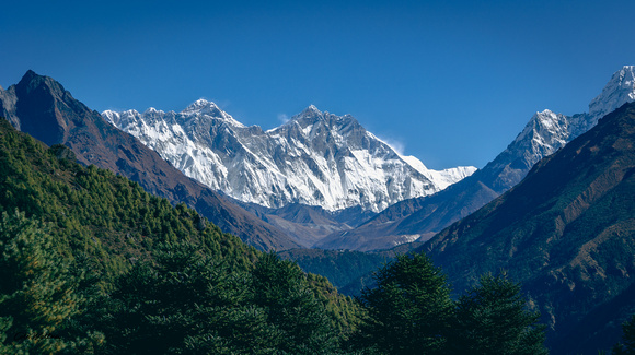 Mount Everest (tallest peak in back) from Namche